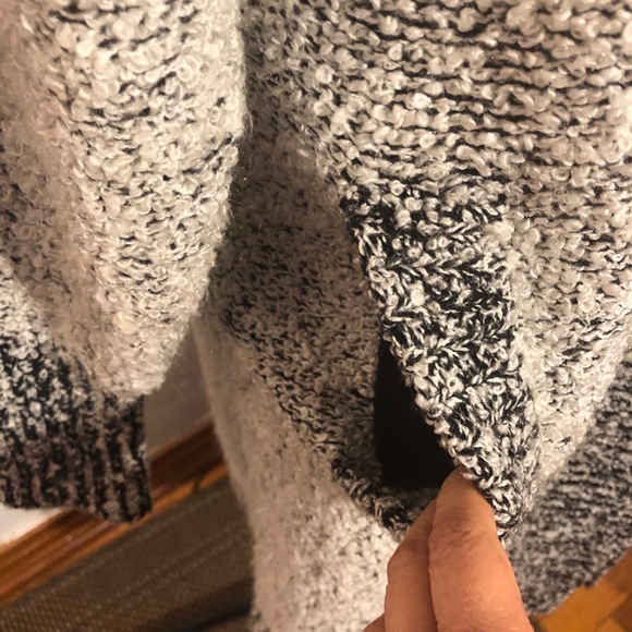 Accent chunky, oversized sweater, size XL - Picture 5 of 7